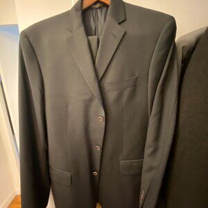 Barney's Men's Italian Wool Suit - Gray/Grey Pinstripe - LIKE NEW